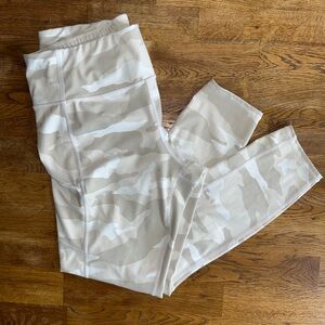Athleta Cream Camo Leggings High Waisted Athletic Yoga Pants Size L